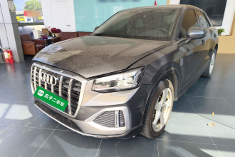 奥迪Q2L 2022款 35 TFSI 进取致雅型