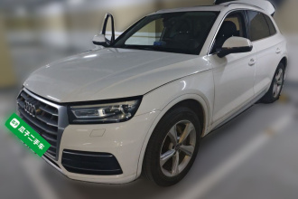 奥迪Q5L 2020款 40 TFSI 荣享进取型