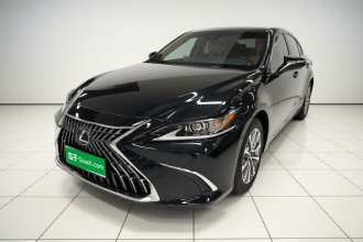 雷克萨斯ES 2022款 300h 卓越版