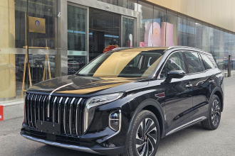 红旗HS7 PHEV 2024款 2.0T PHEV 四驱旗畅版 6座