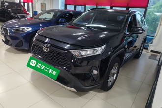 丰田 RAV4荣放 2022款 2.0L CVT两驱风尚版