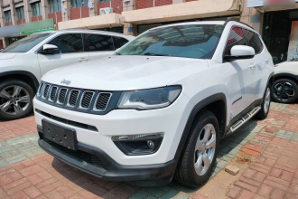 Jeep 指南者 2017款 200T 自动家享版