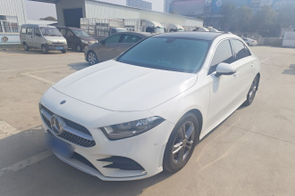 奔驰A级 2020款 改款二 A 180 L 运动轿车