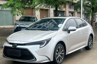 丰田 雷凌 2023款 185T CVT豪华版