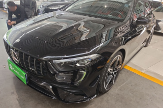 奔驰A级AMG 2025款 AMG A 35 L 4MATIC