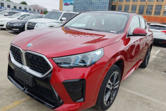 宝马X2(进口) 2024款 sDrive25i M运动套装