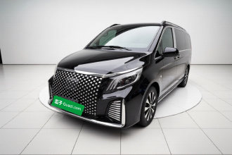 奔驰 威霆 2023款 2.0T 精英版 7座