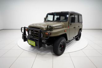 BAW北汽制造 212经典 2014款 2.0L 四驱标准型