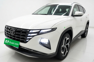 现代 2023款 途胜L 1.5T 自动两驱DLX豪华版