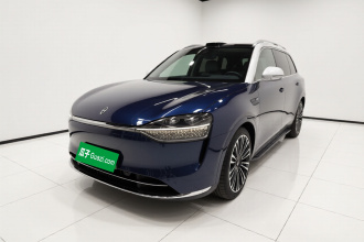 鸿蒙智行 问界M9 2024款 增程 Ultra版 42kWh 6座版