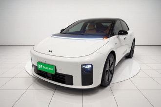 理想汽车 理想i6 2025款 两驱标准版