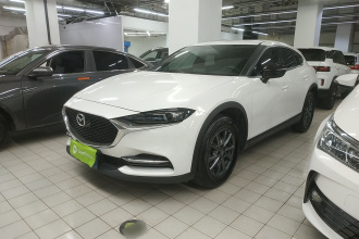 马自达CX-4 2021款 2.0L 自动两驱蓝天活力版