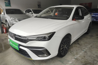 荣威i5 2021款 1.5L CVT铂金版