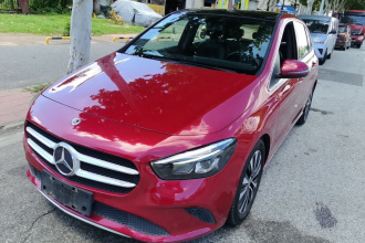 奔驰B级 2021款 B 200 动感型