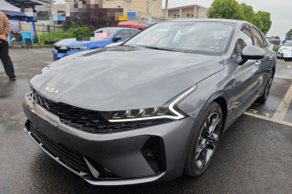 起亚K5 2021款 270T CVVD 焕新版