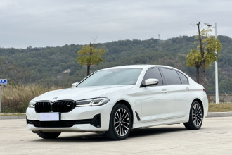 宝马5系 2021款 改款 525Li 豪华套装