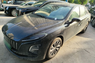 红旗E-QM5 2022款 431km 充电乐享版