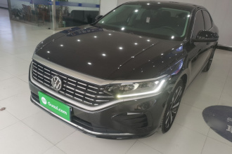 大众 帕萨特 2022款 330TSI 精英版