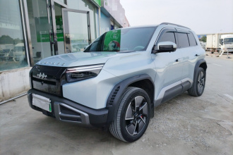 方程豹 钛3 2025款 501KM 四驱Ultra版