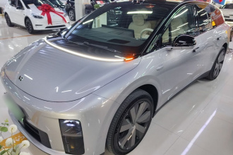 理想汽车 理想i6 2025款 四驱标准版