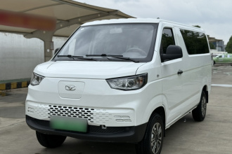 凯翼江豚E5 2025款 经济版-36.8kWh 6座