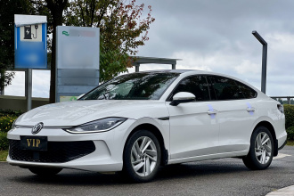 大众 2023款 凌渡L 280TSI DSG炫辣版