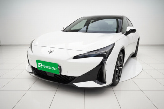 ARCFOX极狐 极狐 阿尔法S5 2024款 560MAX 185kW