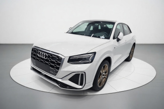 奥迪Q2L 2022款 35 TFSI 时尚动感型