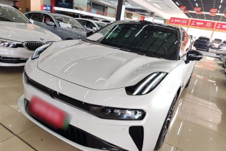 极氪001 2025款 WE版 100kWh 后驱