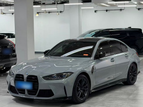 宝马M3 2023款 M3四门轿车 雷霆版