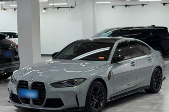 宝马M3 2023款 M3四门轿车 雷霆版