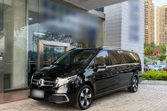 奔驰V级 2022款 V 260 L 长轴距尊贵版