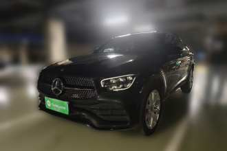 奔驰GLC轿跑 2021款 GLC 260 4MATIC 轿跑SUV