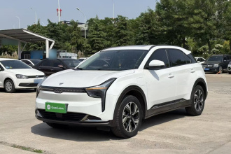 哪吒汽车 哪吒U 2022款 智400 Pro 三元锂