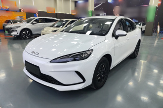 比亚迪 海豹05 DM-i 2026款 DM-i 128KM豪华型