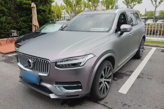沃尔沃XC90 2022款 B6 智逸豪华版 7座