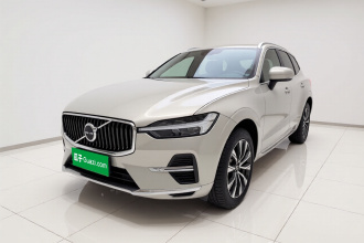 沃尔沃XC60 2023款 B5 四驱智远豪华版