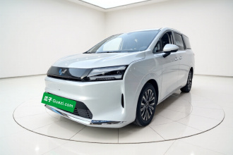 五菱汽车 星光730新能源 2025款 纯电 500km 豪华型