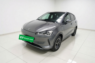 哪吒汽车 哪吒V 2022款 潮 300 Lite 磷酸铁锂