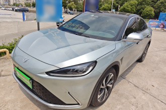 ARCFOX极狐 极狐 阿尔法S(ARCFOX αS) 2022款 525S 160kW