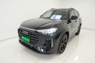 奥迪Q6 2024款 45 TFSI quattro 黑武士版 6座