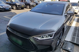 比亚迪 汉 2022款 DM-i 121KM 尊享型