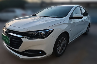 雪佛兰 科鲁泽 2022款 320 自动悦享天窗版