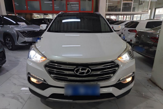 现代 胜达 2017款 2.0T 自动两驱智能型 7座