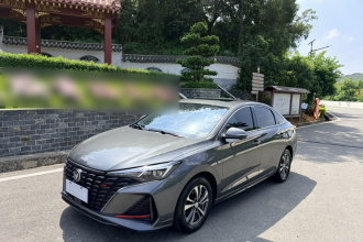 长安 逸动 2022款 PLUS 蓝鲸NE 1.4T GDI DCT尊贵版