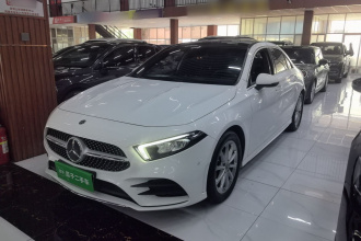 奔驰A级 2020款 A 200 L 运动轿车
