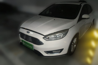 福特 福克斯 2017款 三厢 EcoBoost 180 自动精英型