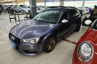 奥迪A3 2015款 Sportback 40 TFSI 自动舒适型