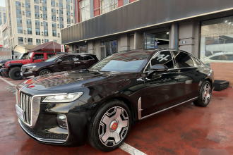 红旗H9 2022款 2.0T 智联旗享版