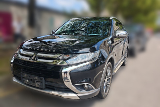 三菱 欧蓝德 2018款 2.0L 两驱荣耀版 5座